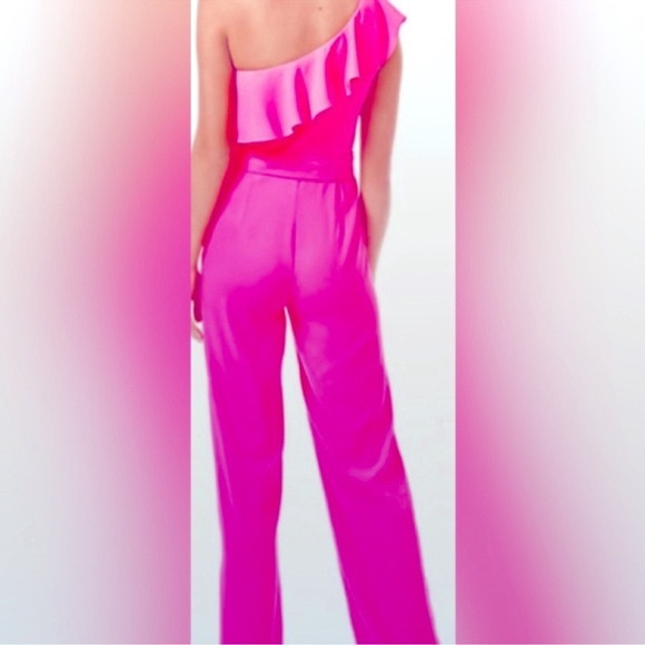 Lilly Pulitzer Lyra One Shoulder Jumpsuit Pink size 12 - Picture 2 of 9